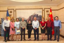 驻塞舌尔大使同塞中议会友好小组工作交流-中非友好经贸发展工作委员会