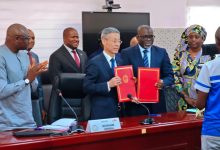 驻几内亚大使会见几财政部长苏马-中非友好经贸发展工作委员会