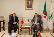 驻阿尔及利亚大使董广利会见阿投资促进署署长雷卡什-中非友好经贸发展工作委员会