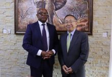 驻博茨瓦纳大使范勇拜会博环境与旅游部长姆莫洛齐-中非友好经贸发展工作委员会