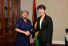 驻毛里求斯大使到任拜会毛国民议会议长奇夫拉-中非友好经贸发展工作委员会