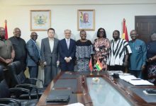 驻加纳大使拜会加渔业部长阿瑟-中非友好经贸发展工作委员会