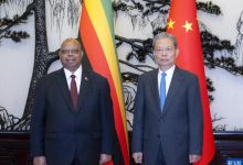 赵乐际同津巴布韦众议长穆登达举行会谈-中非友好经贸发展工作委员会