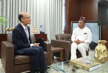 驻加纳大使拜会加纳外交部长阿布拉夸-中非友好经贸发展工作委员会