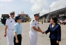 驻塞舌尔大使出席欢迎红河舰停靠塞维多利亚港活动-中非友好经贸发展工作委员会