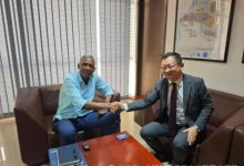 驻刚果（金）大使会见刚基础设施和公共工程部长班扎-中非友好经贸发展工作委员会